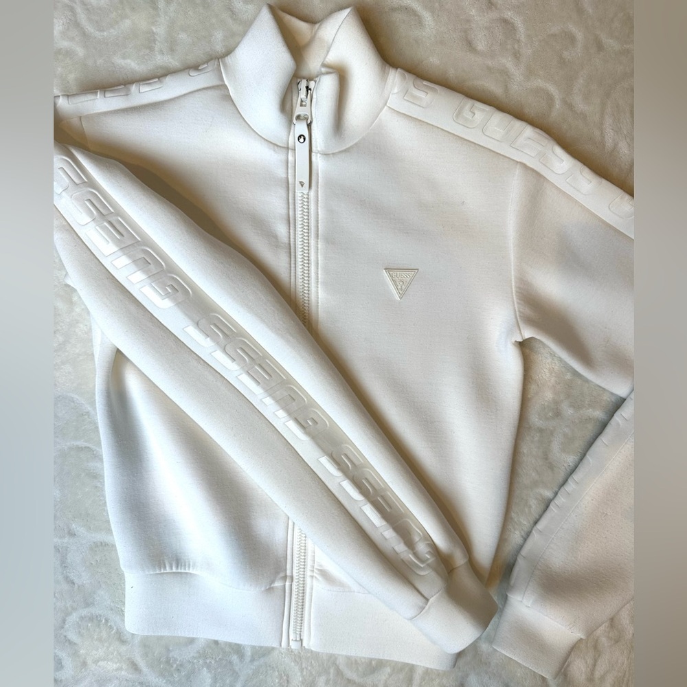 GUESS Allie Scuba Zip Sweatshirt Ocean Salt White GUESS Embossed Logo Sleeves XS